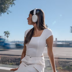JLab Lux ANC Auricolare Wireless A Padiglione MUSICA Bluetooth Bianco - Vista aggiuntiva 5