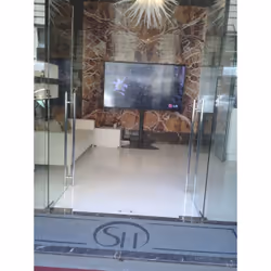 Chief PF1UB Supporti a parete per TV 75" Pavimento Nero - Vista aggiuntiva 5