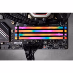 Corsair Vengeance RGB CMW32GX4M4C3200C16 memoria 32 GB 4 x 8 GB DDR4 3200 MHz - Vista aggiuntiva 5