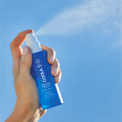 Coola LLC Classic Full Spectrum Refreshing Water Mist SPF 18, 50 ml Protezione solare in spray Viso Adulti