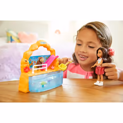 Barbie Club Chelsea™ and Aquarium Playset - Vista aggiuntiva 2