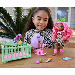 Enchantimals Cave Club Wild About Babysitting