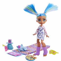 Mattel Cave Club Wild About Sleepovers Bambola e accessori