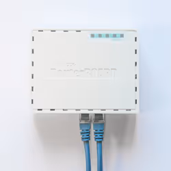 Mikrotik RB750GR3 router cablato Gigabit Ethernet Turchese, Bianco - Vista aggiuntiva 4