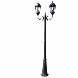 Questa lampada da terra in alluminio pressofuso nero migliorerà notevolmente l'aspetto generale del tuo giardino. Dispone di  ...