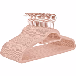 Caratteristiche: Colore: rosa chiaro Materiale: velluto, plastica ABS, gancio in metallo Dimensioni per gruccia: 45 x 0,6 x 2 ...