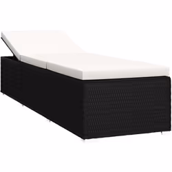 La nostra poltrona lounge in resina intrecciata è una perfetta combinazione di stile e funzionalità, ideale per rilassarsi in ...