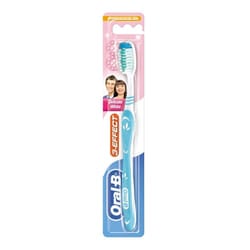 Oral-B 3 Effect Delicate White Medium 40 spazzolino da denti Blu, Bianco Adulto