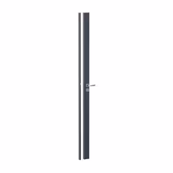 La serrure protective est une serrure en applique de type carénée avec 5 points de verrouillage de série (4 pênes latéraux + ...