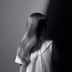 Rowenta X KARL LAGERFELD SF161L Piastra per capelli Caldo Nero 1,8 m - Vista aggiuntiva 5