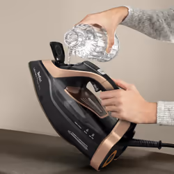 Tefal Ultimate Power Pro FV9E50 Ferro da stiro a secco e a vapore Durilium AirGlide Autoclean soleplate 3200 W Nero, Rame - Vista aggiuntiva 8