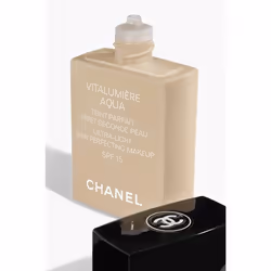 CHANEL Vitalumière Aqua 20 Beige 30 ml
