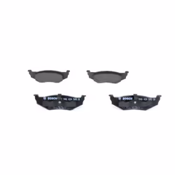 Altezza [mm]: 39,9. Asse di sviluppo: Posteriore. Indice: 0 986 424 585. Larghezza [mm]: 133,6. Materiale: Low-Metallic. Nume ...