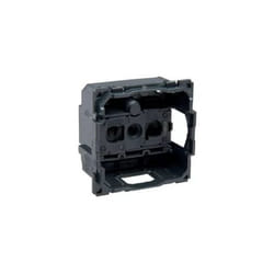 067110 - Presa di corrente standard francese Céliane 16A 250V 2P - Legrand