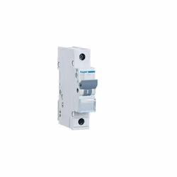 Interruttore magnetotermico 1P con corrente nominale di 20A. Questo accessorio curva C ha una tensione di 230/400V AC 50/60Hz ...