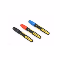 - Punta a scalpello di lunga durata, forma squadrata, 3 colori diversi: nero, rosso, blu. - Indelebile sulla maggior parte de ...