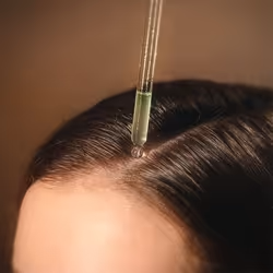 L'Occitane Anti-Hair Loss Treatment soluzione contro al perdita di capelli 50 ml Unisex - Vista aggiuntiva 2