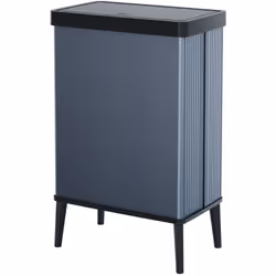 Dimensioni Esterne Larghezza: 43.5 cm Profondità: 26.5 cm Altezza: 68.7 cm Verto High 54L combina un design elegante e senza ...