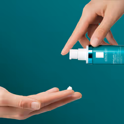 La Roche Posay Effaclar AZ Gel Crema Anti Imperfezione Pelle Acneica 40ml - Vista aggiuntiva 4