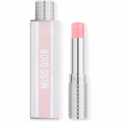 Il profumo solido Miss Dior Eau de Parfum Mini Miss diffonde sulla pelle le sue vellutate note floreali grazie a uno stick ar ...