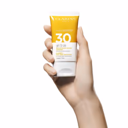 Clarins Gel-Olio Solare Invisibile Viso UVA/UVB 30 - Vista aggiuntiva 5