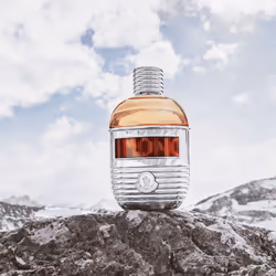 Moncler Pour Femme Eau De Parfum 150ml - Vista aggiuntiva 5