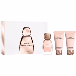 Un profumo di lusso è sempre la scelta giusta per far davvero contento qualcuno. Regalare il kit di profumi da donna narciso ...
