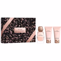 Stai cercando il regalo perfetto per la tua dolce metà, tua sorella, tua mamma o magari una tua amica? Il set di profumi da d ...