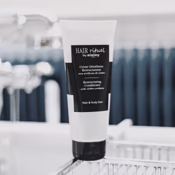 Sisley Crème démêlante restructurante 200ml - Vista aggiuntiva 5