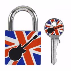 Chiave facile da trovare in un portachiavi grazie alla sua personalizzazione. Il solido lucchetto Master Lock n° 3430EURDGUIT ...