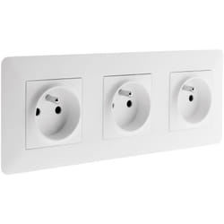 Zenitech - Tripla presa 2P+T 16A pre-cablata Bianca Artezo