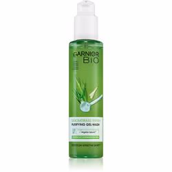 Pulisci la tua pelle davvero in profondità. Il gel detergente Garnier Bio Lemongrass rimuove perfettamente lo sporco più prof ...