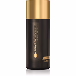 Non è detto che un trattamento nutriente intenso debba appesantire la tua acconciatura. Sebastian Professional Dark Oil è un  ...