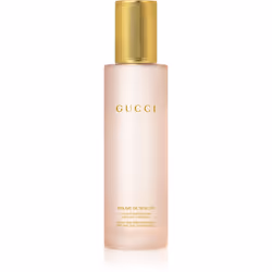 Lo spray nebulizzato multiuso Gucci Beauty Brume De Beauté è studiato per preparare, fissare o rinfrescare la pelle, garanten ...