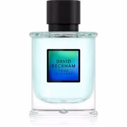 L’eau de parfum da uomo David Beckham True Instinct svelerà la virilità, la forza e il coraggio che sono nascosti in te. Il p ...