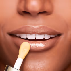 Clarins Lip Comfort Oil 01 honey 7ml - Vista aggiuntiva 4