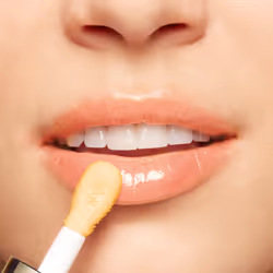 Clarins Lip Comfort Oil 01 honey 7ml - Vista aggiuntiva 6
