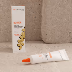 Clarins RE-FRESH trattamento occhi idratante anti-fatica - Pelle giovane - Freschezza 15ml - Vista aggiuntiva 4
