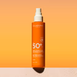 Clarins Latte Solare SprayProtezione Molto Alta SPF 50+ 150ml - Vista aggiuntiva 4