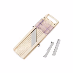 Il modello Small di mandolino giapponese creato da Benriner è interamente realizzato in Giappone. Taglio veloce e preciso per ...