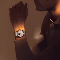 Withings ScanWatch Nova OLED 39 mm Ibrido Grigio, Titanio GPS (satellitare) - Vista aggiuntiva 4