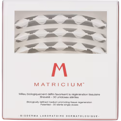 Bioderma Matricium è un trattamento rigenerante per la pelle, indicato per favorire il rinnovamento cellulare. Confezione da ...