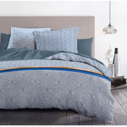 Home passion propone un set copripiumino per 2 persone dal design elegante con 2 federe in tutta armonia. Questo set può esse ...