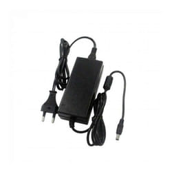 V-TAC Alimentatore in Plastica 30W 12V 2,5A Plug&Play con Jack 2,1 Colore Nero IP44