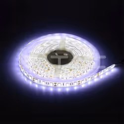 V-Tac SKU 212354 è un kit composto da una striscia LED, un alimentatore, un controller e un telecomando wireless. La striscia ...