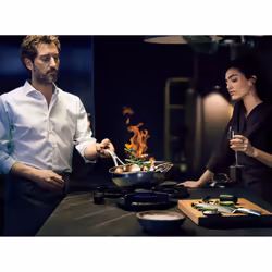 WMF Profi Resist 1756536411 Wok/padella per cottura al salto Rotondo - Vista aggiuntiva 5