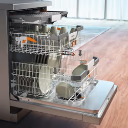 Miele G 7040 SC CLST AutoDos Libera installazione 14 coperti A