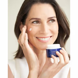 NIVEA 4005900884107 crema viso giorno e notte Crema da notte 50 ml - Vista aggiuntiva 7