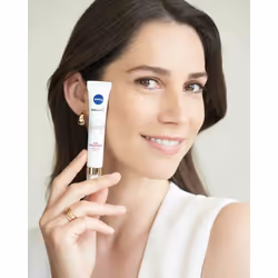 NIVEA 4005900925770 crema e idratante per gli occhi Crema per contorno occhi Donna 15 ml - Vista aggiuntiva 8