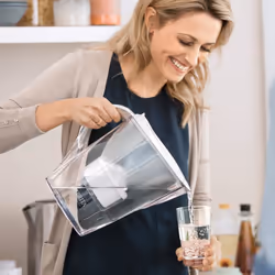 Brita Marella Filtro per acqua per erogatore 2,4 L Blu, Trasparente - Vista aggiuntiva 5